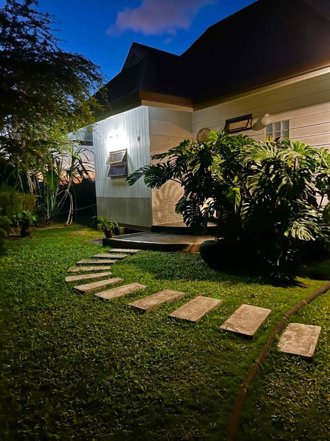 Fare Ape Bungalow F3 Atypical Local Style Faaa Exterior photo